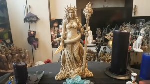 КАЖДЫЙ ВЫБИРАЕТ ПО СЕБЕ