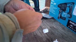 Перфоратор Makita DHR242 Z