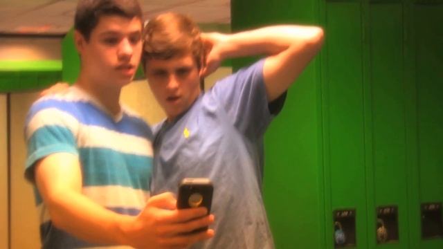 Williamsville East Selfie Video смотреть онлайн