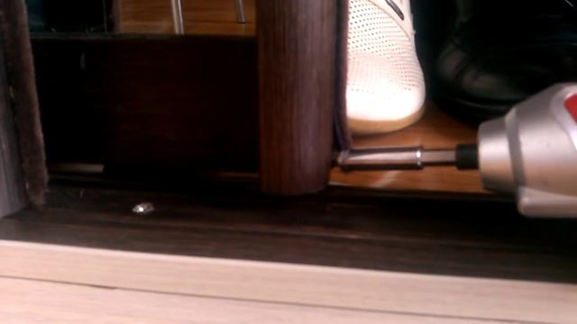 Шкаф купе, как отрегулировать дверь смотреть онлайн