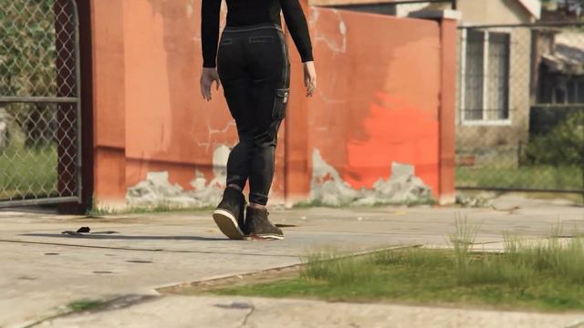 ПОДБОРКА КОСТЮМОВ ДЛЯ GTA ONLINE смотреть онлайн