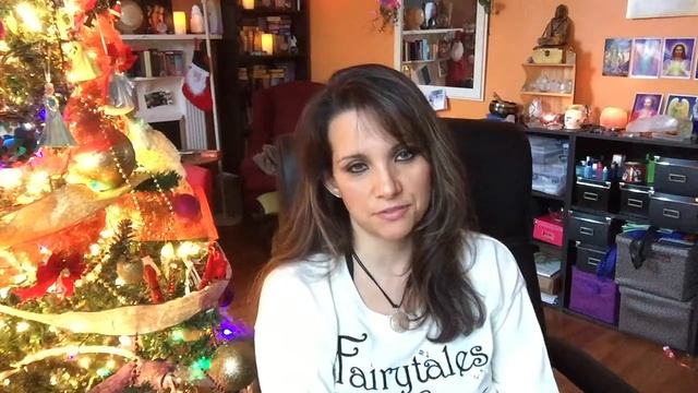 New Year's Oracle Reading for 2017 смотреть онлайн