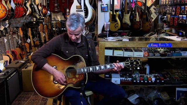 Capsule Music Store. 1965 Gibson J-200 "Betty Lou" смотреть онлайн