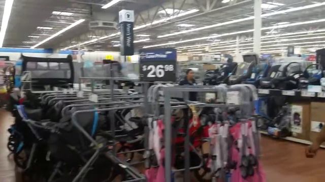 Самый дешевый супермаркет Волмарт (Walmart) в США