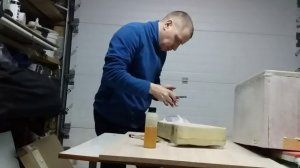 ПОКРЫЛ ПЕНОПЛАСТ ЭПОКСИДНОЙ СМОЛОЙ И ВОТ ЧТО ПОЛУЧИЛОСЬ!!! Ящик для рыбалки своими руками. Часть 2.