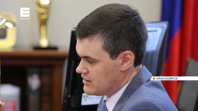 Александр Усс встретился с начальником Сибирской электронной таможни смотреть онлайн