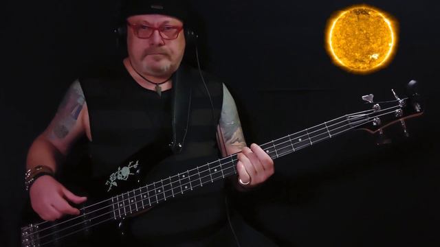 Scorpions - Under The Same Sun - TRG - E Bass Guitar смотреть онлайн