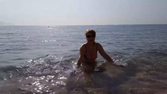 На пляже Domina Coral Bay - Египет / Egypt 2017 смотреть онлайн