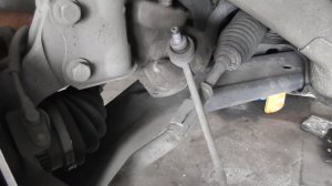 Замена стойки стабилизатора Лада Веста