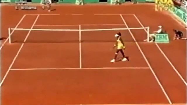 Venus Williams vs Barbara Schett 2001 Roland Garros R1 Highlights смотреть онлайн