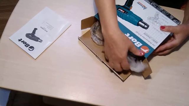 ОНЛАЙН ТРЕЙД. РУ Обзор Фен технический Bort BHG 2000X смотреть онлайн