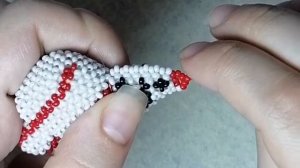 Ушастик из бисера. Ушки. Амигуруми из бисера. Туториал. Мастер класс.