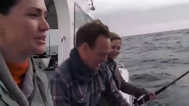 МЕГАЛОДОН СУЩЕСТВУЕТ смотреть онлайн