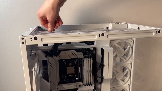 NZXT H9 Elite White Case PC Build | RTX 4090 | Ryzen 9 7950X3D смотреть онлайн