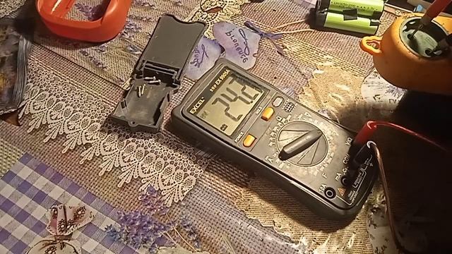 мультиметр ex9905a даёт некорректные значения. смотреть онлайн