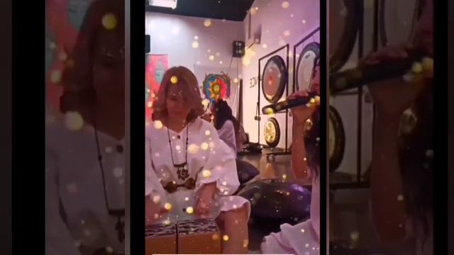 Женский шабаш на 8 марта. Москва смотреть онлайн