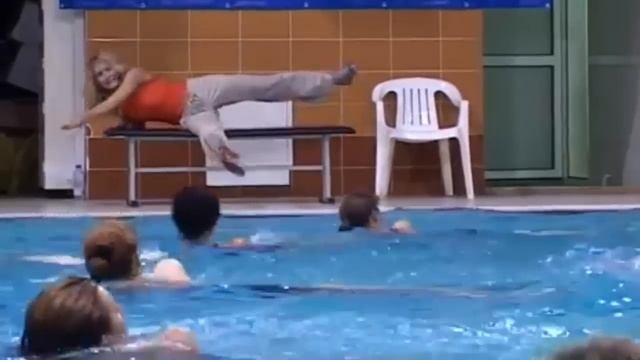 Упражнения для аквааэробики. Аквааэробика для похудения. Бассейн Олимпийский Омск смотреть онлайн