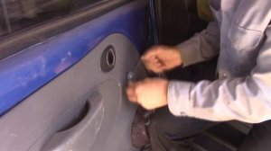 как снять рукоятку стеклоподъемника Дэу Матиз