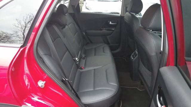 Kia Niro, 1.6 GDi 3 смотреть онлайн