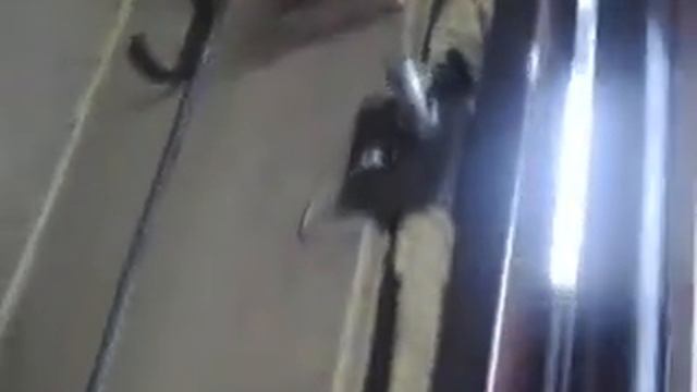 доводчик на дверь своими руками смотреть онлайн