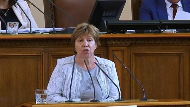 ИЗКАЗВАНЕ НА СВЕТЛА БЪЧВАРОВА НА 13 07 2017 В НС смотреть онлайн