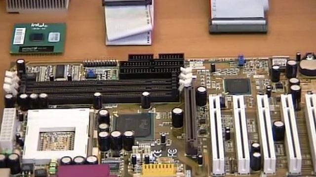 Комплектующие ПК.avi смотреть онлайн