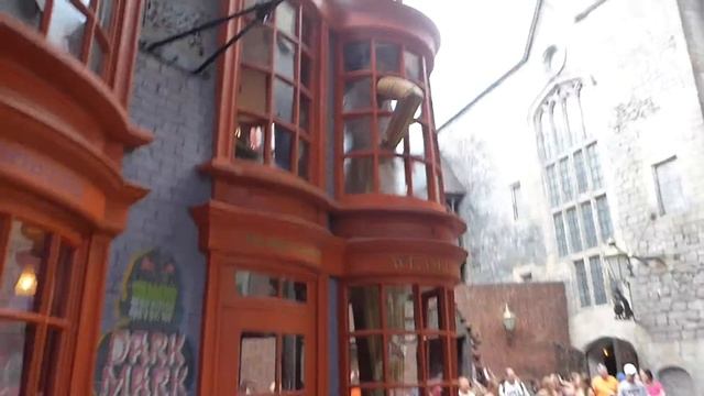 Гарри поттер косой переулок смотреть онлайн
