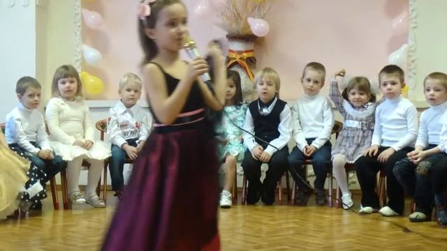 черный кот в исполнении даниэллы смотреть онлайн