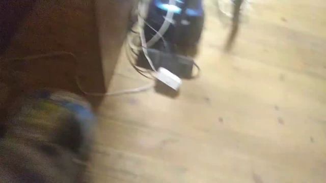 прятки на даче с сестрой. смотреть онлайн