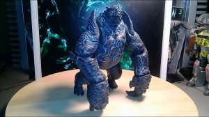Neca Leatherback Series 2 Kaiju from Pacific Rim / Кайдзю Громила из фильма «Тихоокеанский рубеж».