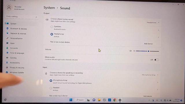how to turn on mic for Airpods with Windows 11 PC - audio input and output смотреть онлайн