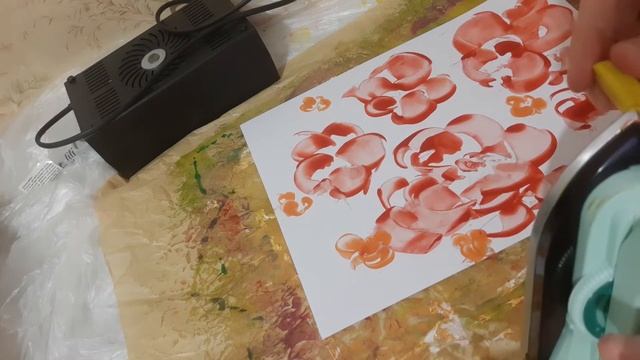 Как быстро рисовать цветы горячим воском и утюгом? Энкаустика. Обзор Poly смотреть онлайн