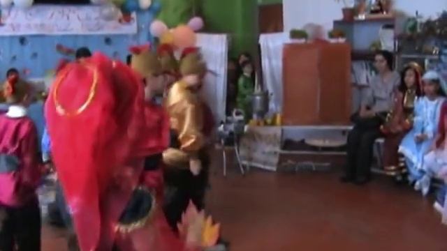 2013 г. НОВРУЗ БАЙРАМ 2"р" класс школа№273 г.Баку смотреть онлайн