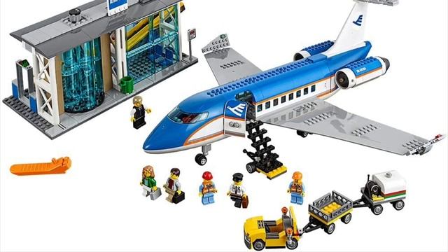 New 2020 Lego City Airplane Set VS 2016 Lego Airplane and Terminal смотреть онлайн