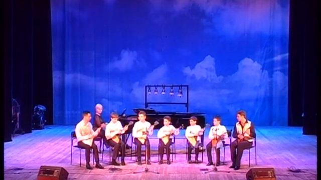 Унисон балалаечников - "Полька" и "Плясовой наигрыш" смотреть онлайн