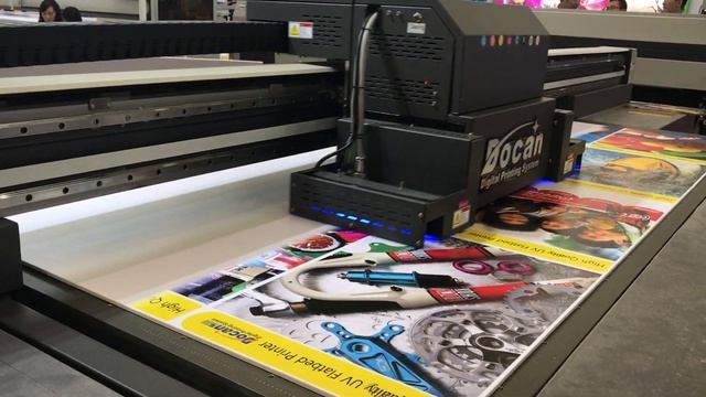 H1000 2.5*1.2M DOCAN uv printer смотреть онлайн