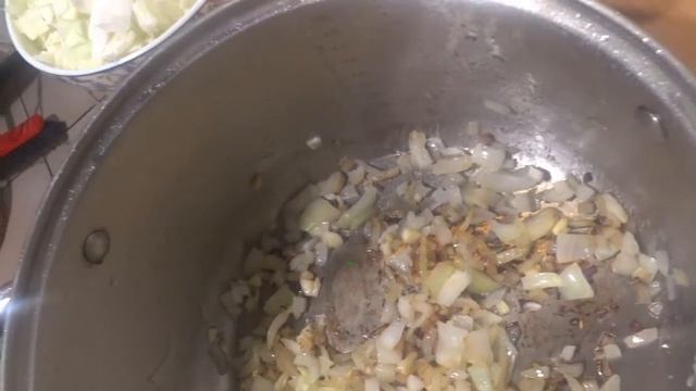 Куриный суп с вкусными осенними овощами и фасолью смотреть онлайн