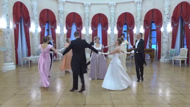 Цикл музыкальных уроков. Урок 4 - немецкий игровой танец «Кёниген-Кадриль» смотреть онлайн