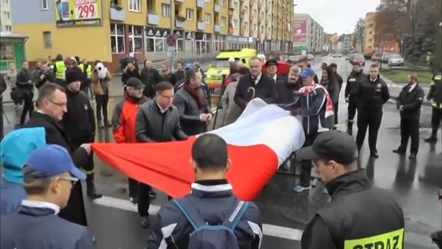 Twingo i Rekord Guinnessa w Pile смотреть онлайн