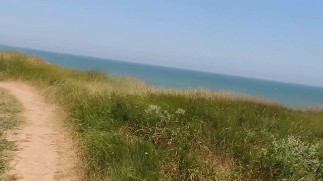 Спуск к морю , п. За Родину - Вулкан Тиздар смотреть онлайн