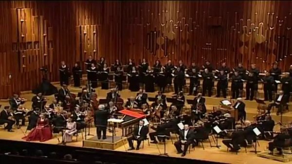 Handel: Messiah, For unto us a child is born (Sir Colin Davis, Tenebrae, LSO)