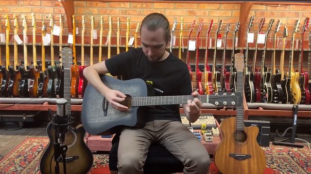 Обзор акустической гитары Shinobi D-11/TT Dreadnought с авторским рисунком | SKIFMUSIC.RU смотреть онлайн