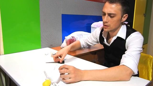 Как сделать Деда Мороза своими руками? смотреть онлайн