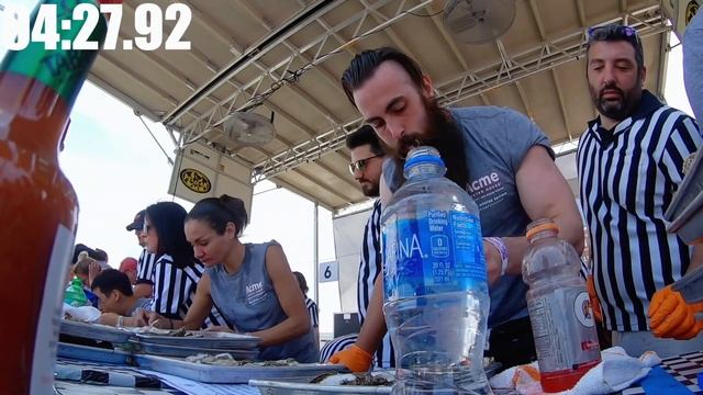 WORLD OYSTER EATING CHAMPIONSHIPS | The Trip To New Orleans Pt.3 смотреть онлайн