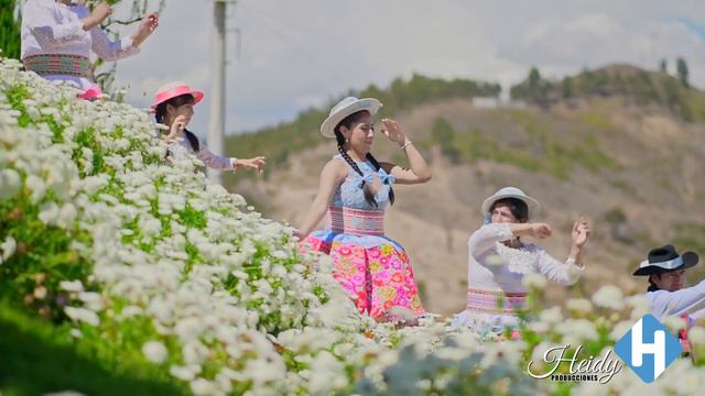 Jhazumi Jasmin - Tu flor Cautivadora: Santiago 2023 / Tema: Aparentabas Ser Bueno смотреть онлайн