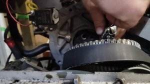 Как правильно выставить зажигание.Снять и поставить ТНВД не снимая ремень ГРМ на Форд Транзит 2.5D