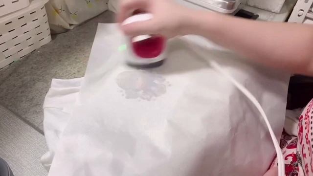 How To put Iron-on Vinyl Sticker | Cricut Mini on Iron-on Vinyl Sticker | Made by Pearl смотреть онлайн