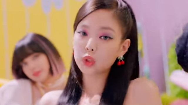 Black Pink 'ice Cream'