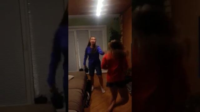 Надо было атлет меньше хавать котлет смотреть онлайн