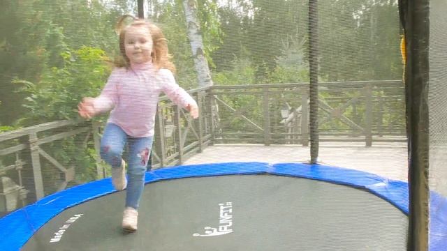 10x10 ЧЕЛЛЕНДЖ от Кати Адушкиной КУВЫРОК на БАТУТЕ Oh My Liza